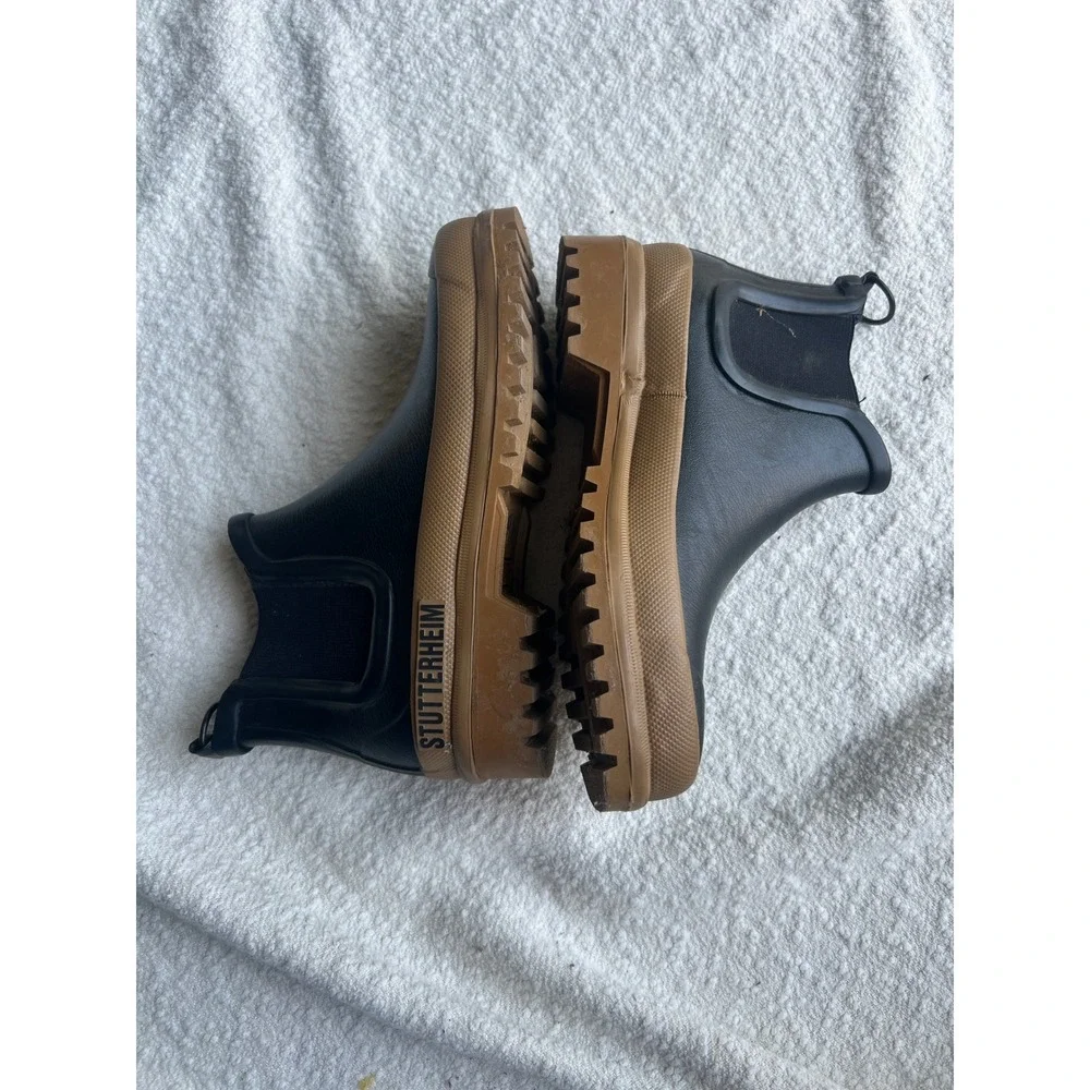 TUTTERHEIM x Novesta Chelsea Rain Boots Black & Gum Lug Sole EU 37